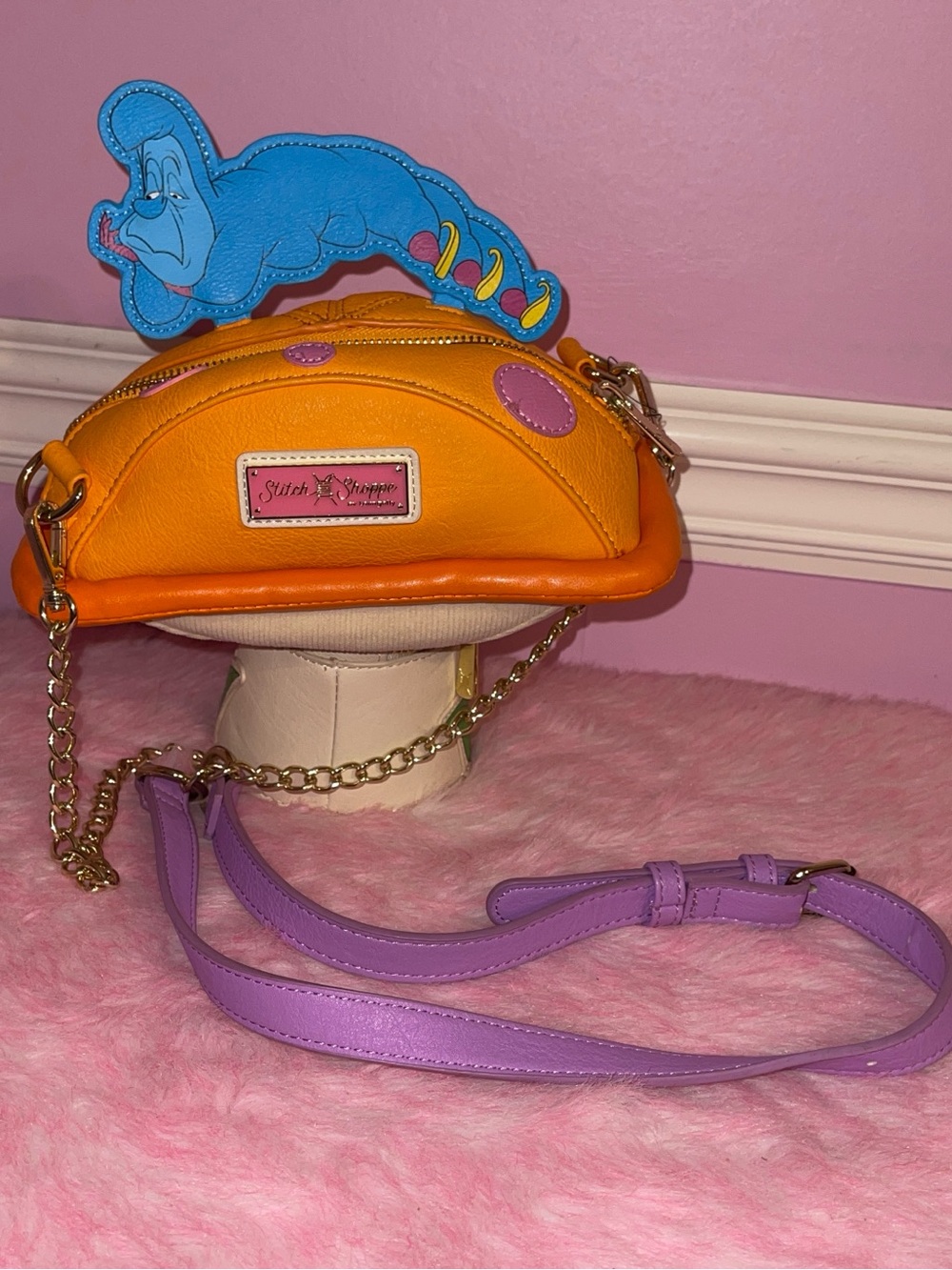 Rare Loungefly Alice In Wonderland Stitch Shoppe Caterpillar Mushroom Bag Purse - Picture 3 of 10